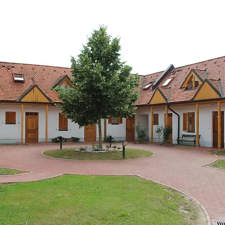 Apartma Trobentica 15 Moravske Toplice Room photo