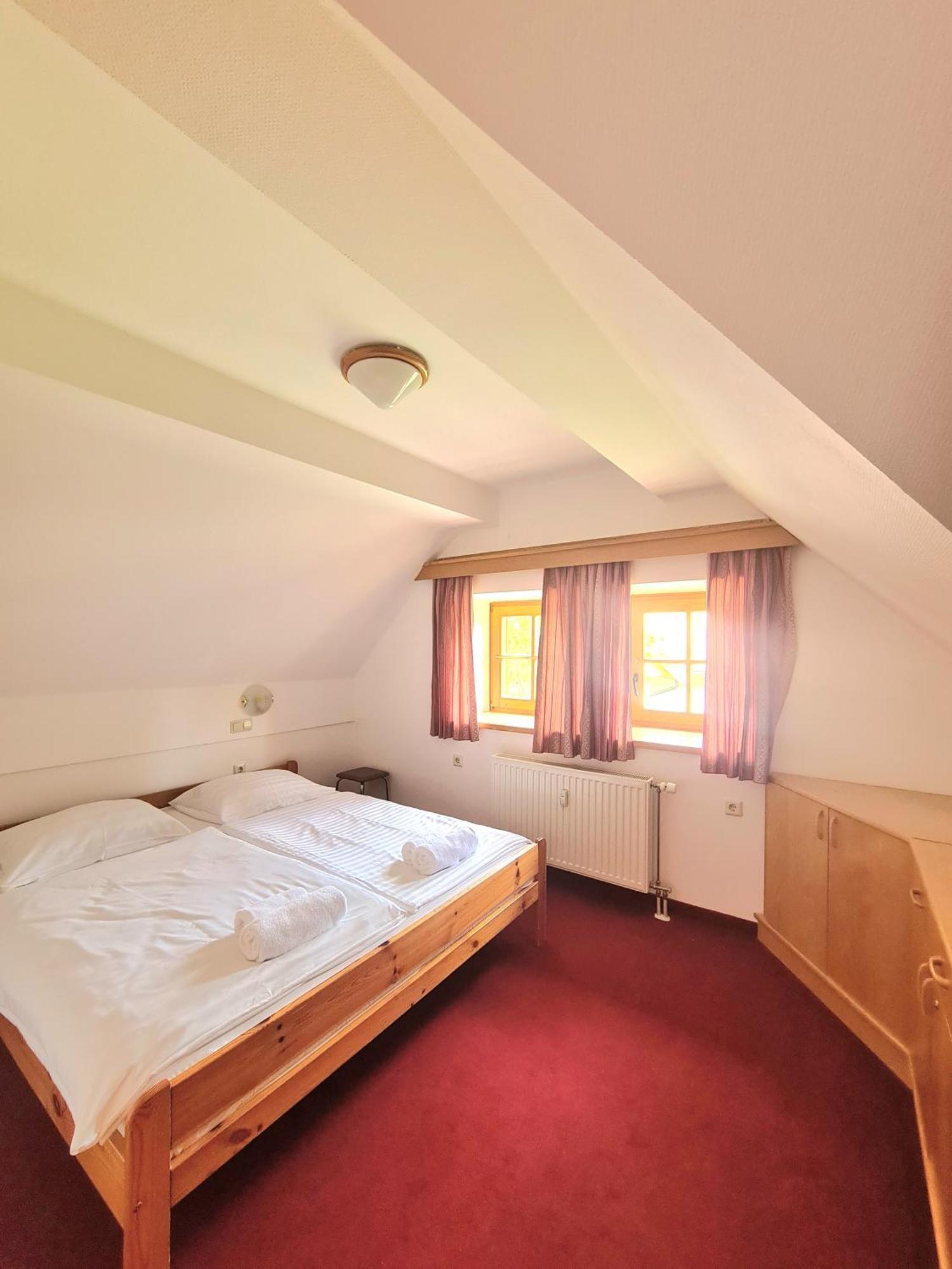 Apartma Trobentica 15 *